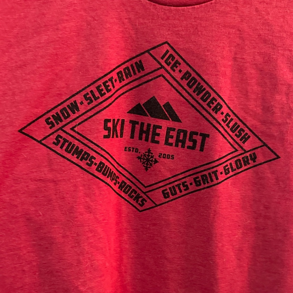 Red Ski The East Graphic T-Shirt Men’s Large